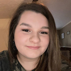 Meet your Posher, Marissa